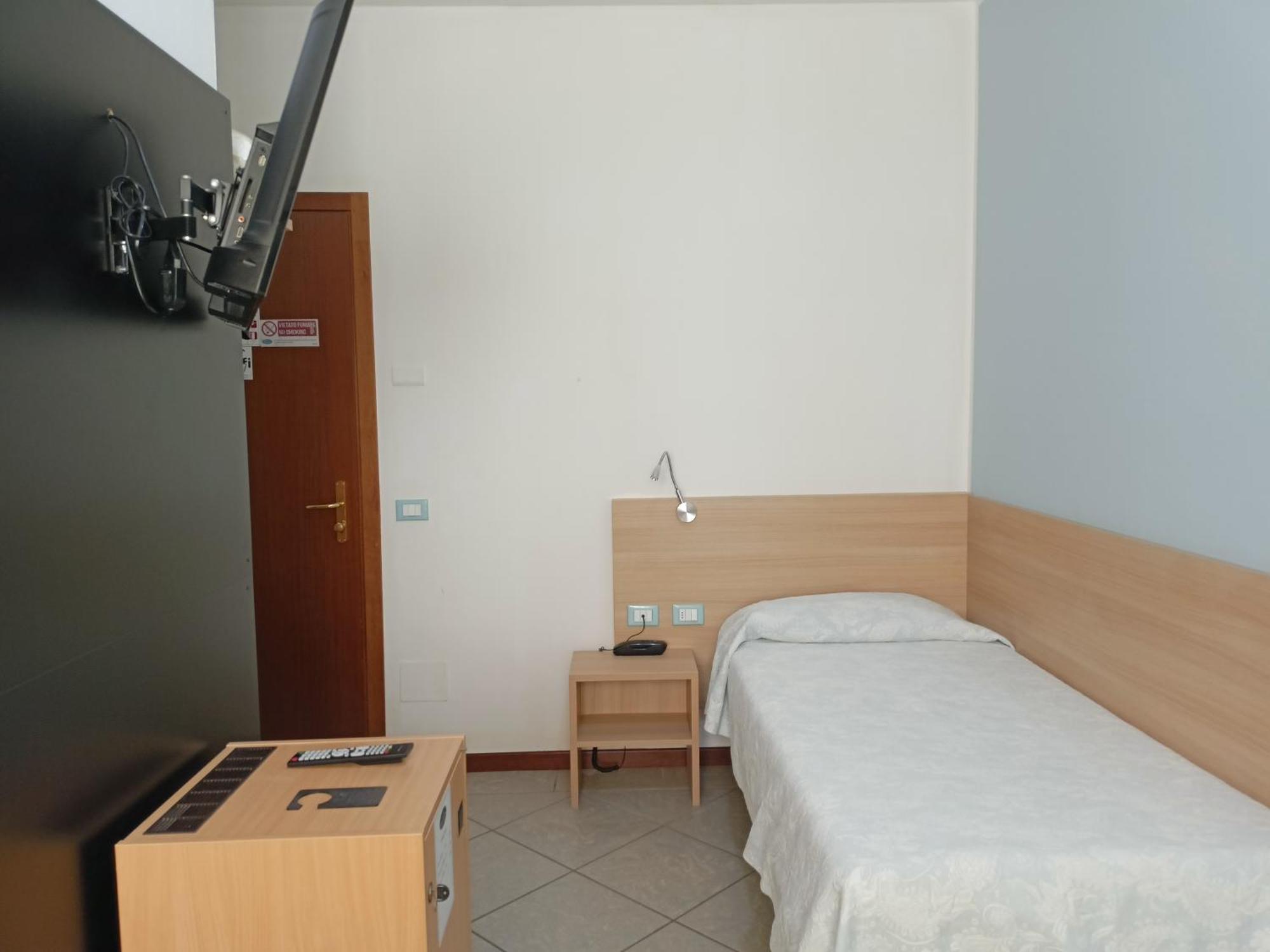 Hotel Ariston Imperial Porto Garibaldi Ngoại thất bức ảnh